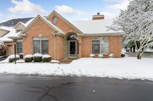 1601 Appleridge Ct, Gibsonia PA  15044-6183 exterior