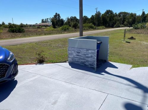 145 Peerless St, Lehigh Acres FL 33974-9455 exterior