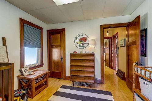 5006 Beloit Rd, Milwaukee WI 53214-5332 exterior