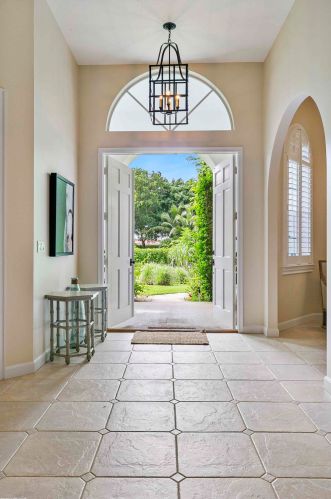 3205 Olde Hampton Dr, West Palm Beach, FL 33414-6805