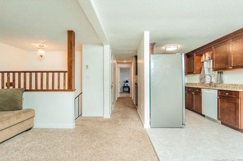 34 Juniper Ln, Norwich CT  06351-9119 exterior