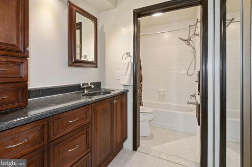 3151 Anchorway Ct, Falls Church VA  22042-7569 exterior