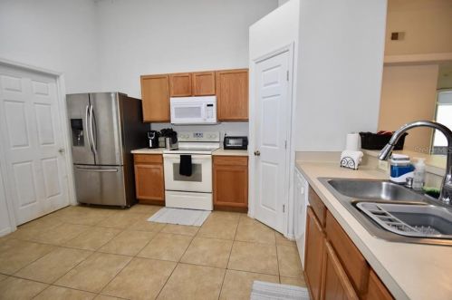 4312 Pebblestone Ct, Orlando, FL 32826-2639