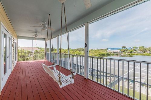 7637 Deedra Cir, Port Richey FL  34668-6454 exterior