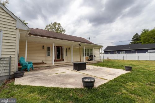 22907 Atlanta Rd, Seaford DE  19973-6912 exterior