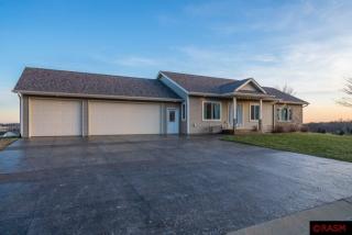 152 Shoreview Dr, Elysian MN  56028-1203 exterior