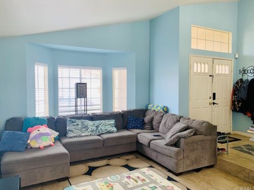 2344 Langhorn St, Lancaster, CA 93535-1736