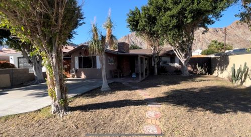 52645 Avenida Alvarado, La Quinta CA  92253-3327 exterior