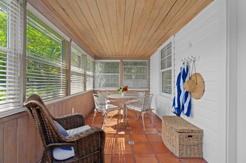 122 7th Ave, Delray Beach FL  33483-5243 exterior