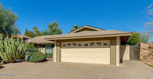 8710 Mitchell Dr, Scottsdale, AZ 85251-5061