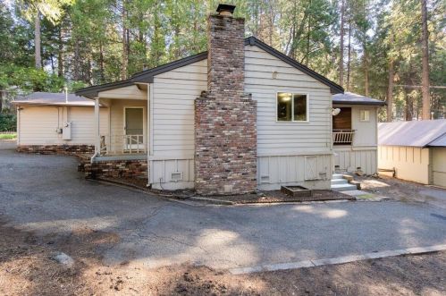 2814 Shady Ln, Pacific House, CA 95726-9795