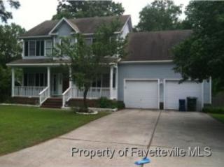 1556 Grassy Branch Dr, Fayetteville NC  28304-5944 exterior