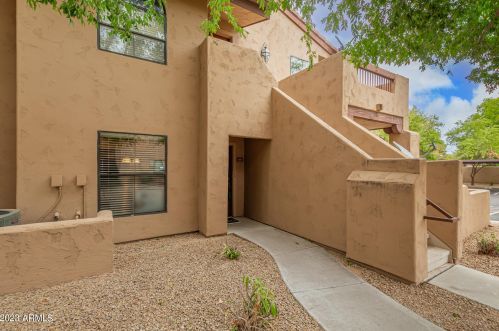 1351 Pleasant Dr, Chandler, AZ 85225-6513