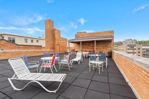 144 Dithridge St, Pittsburgh PA 15213-2659 exterior