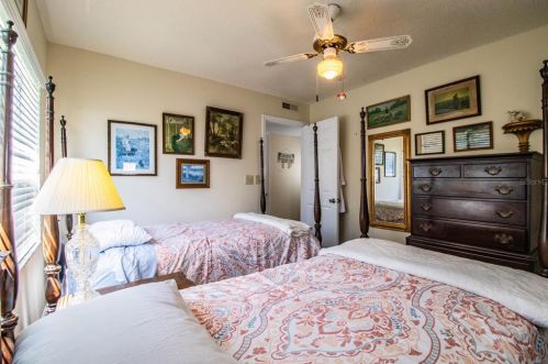 555 Cameo Dr, Lakeland FL  33803-2330 exterior