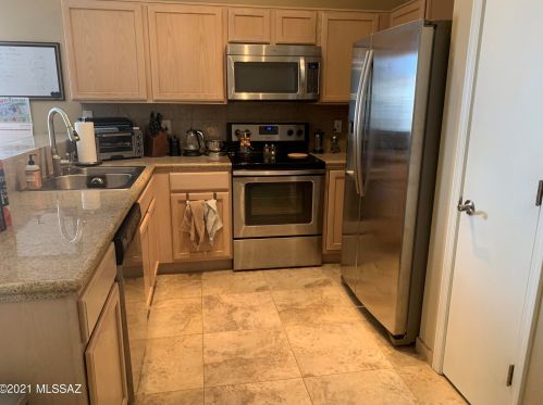 7013 Fighting Falcon Pl, Tucson, AZ 85730-4983