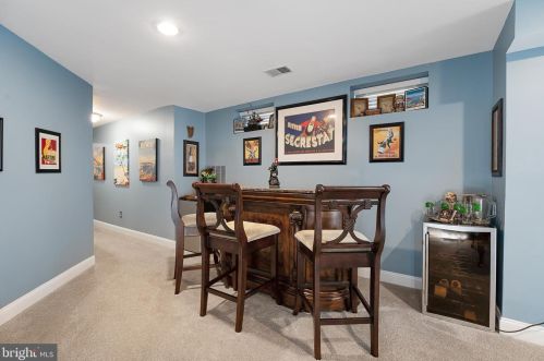 42306 Big Spg Ct, Leesburg VA 20176-6289 exterior