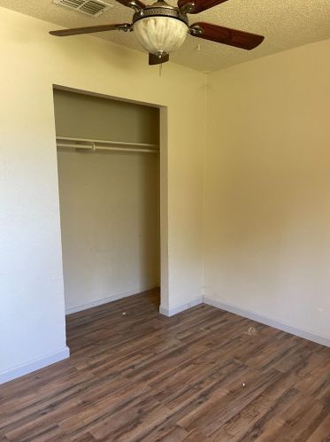 9360 Pershing Ave, Citrus Heights CA  95662-5328 exterior