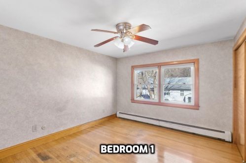 1 Cole St, Salem NH  03079-3931 exterior