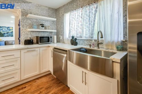 1617 Dulwich Dr, Modesto CA  95358-1021 exterior