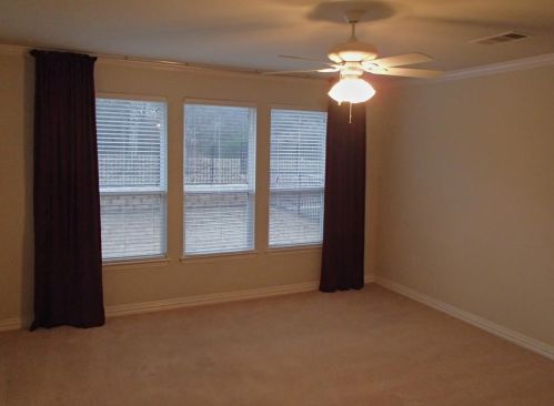 107 Independence Creek Ln, Georgetown TX  78633-5319 exterior