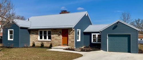 1617 Doaks Ln, Zanesville, OH 43701-2685