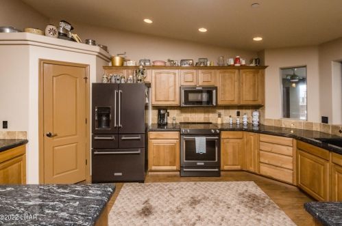2481 Inverness Dr, Lake Havasu City AZ  86404-1272 exterior