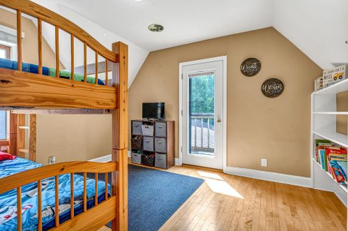 609 Waldo Blvd, Manitowoc WI  54220-2829 exterior