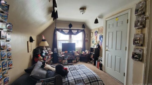 68 Amsterdam Ave, Bridgeport CT 06606-4507 exterior