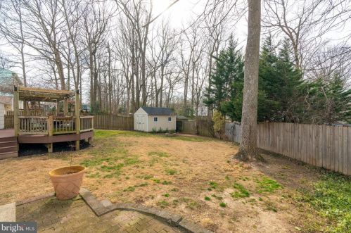 6614 Huntsman Blvd, Springfield VA 22152-2621 exterior