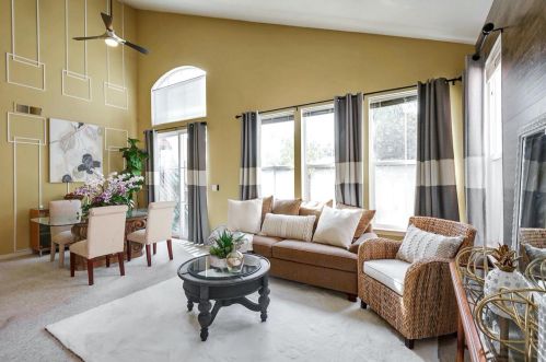 5625 Le Fevre Dr, San Jose CA  95118-3927 exterior