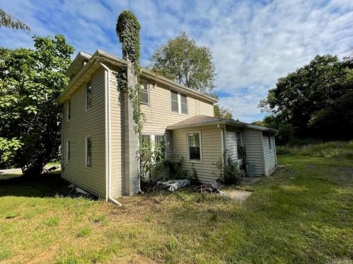 1556 Shandelee Rd, Lew Beach NY  12758-7534 exterior