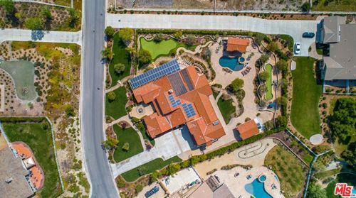 26955 Cotswold Dr, Santa Clarita, CA 91387-5497