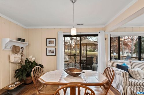 208 Jefferson Dr, Bybee VA  22963-2322 exterior