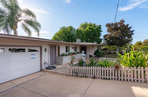 9165 San Juan Pl, La Mesa, CA 91941-5644