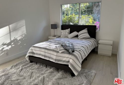 16821 Albers St, Van Nuys CA 91316-2603 exterior