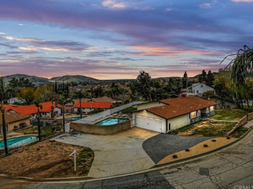 257 59th St, San Bernardino, CA 92407-2729