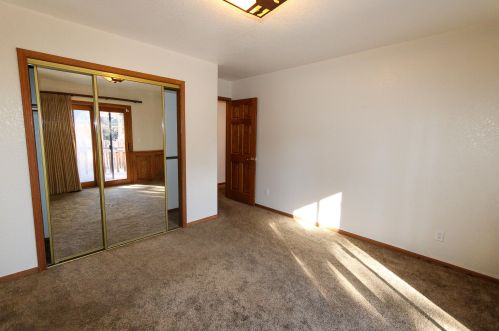 1253 Panorama Dr, Big Bear City CA  92314-9828 exterior