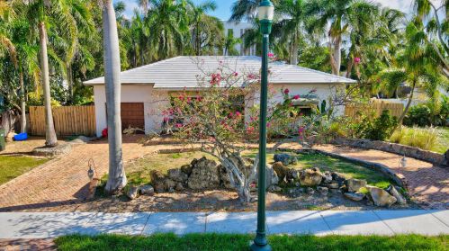 725 4 Ave, Delray Beach FL  33483-4528 exterior