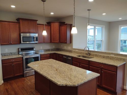 5013 Loch Dr, Hamilton, KY 41091-1484