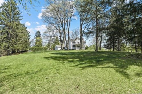 12 Highland Ave, Walden NY  12586-1402 exterior