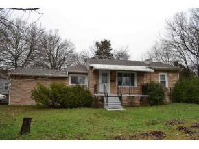 723 Maryland Ave, Burlington, NC 27217-6047