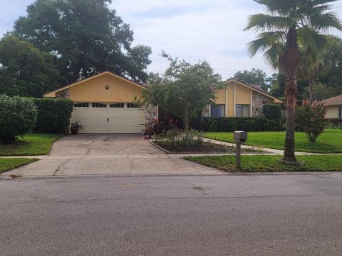 8217 Camphor Tree Dr, Orlando, FL 32810-2848