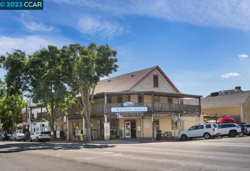 296 1 St, Benicia CA 94510-3553 exterior