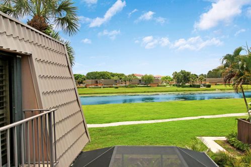 6414 64th Way, West Palm Beach, FL 33409-7127