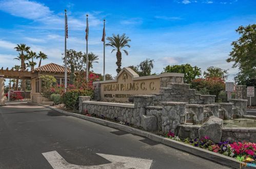 49771 Lincoln Dr, Indio CA 92201-8549 exterior