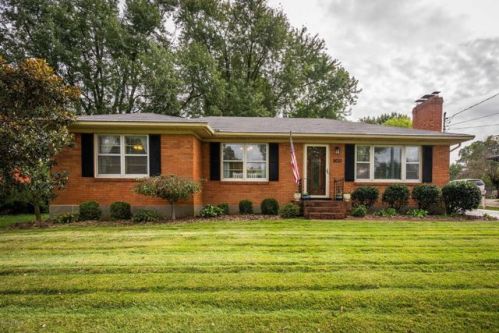 9010 Waltlee Rd, Louisville, KY 40291-1414