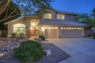 5458 Mohawk Ln, Glendale, AZ 85308-9331