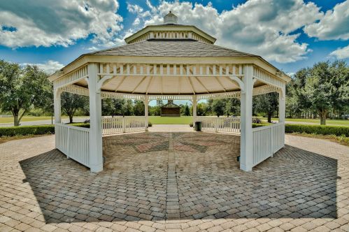 610 Earl Godwin Rd, Freeport, FL 32439-2761