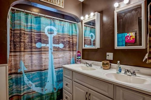 761 Upper Fredericktown Rd, Mount Vernon OH  43050-9607 exterior